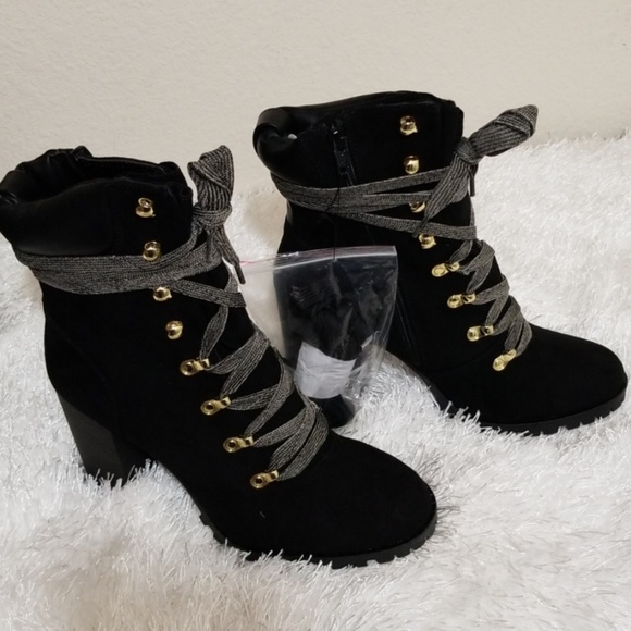 MATERIAL GIRL HAZIL LACE - UP BOOTIES - Picture 4 of 7